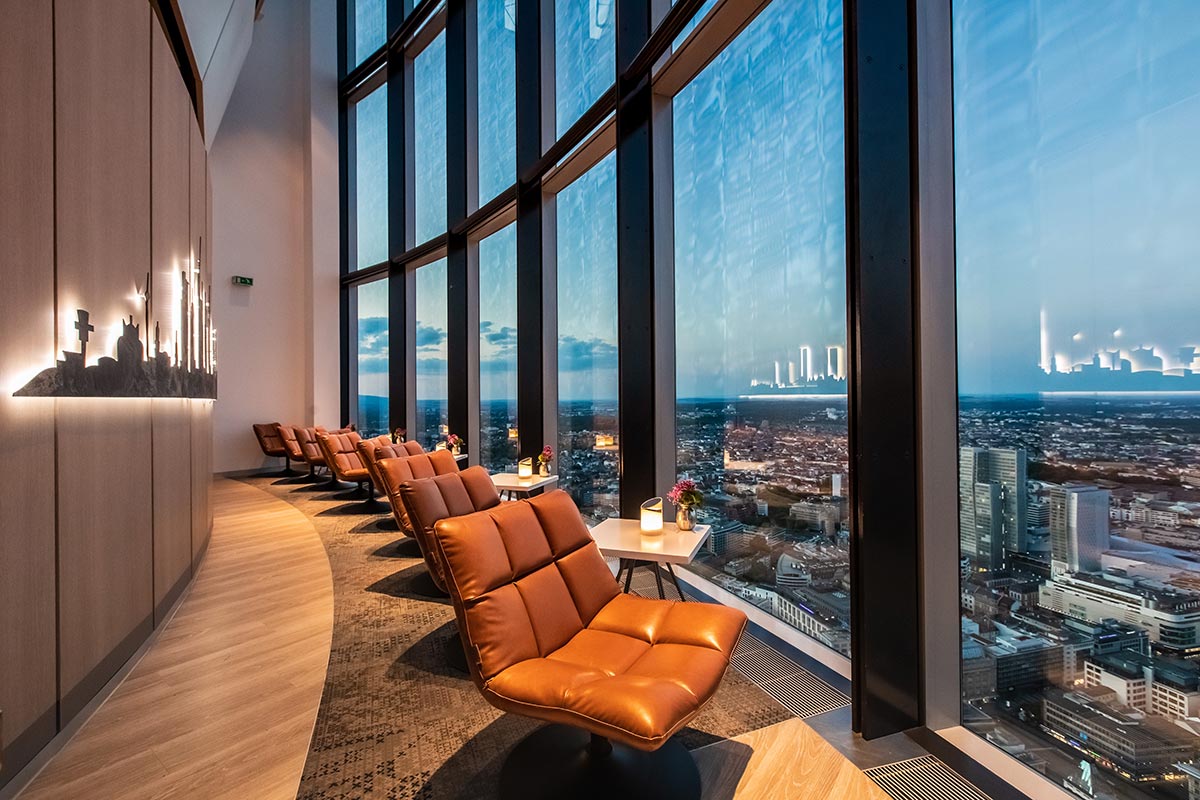 maintower restaurant lounge frankfurt ausblick nacht 9