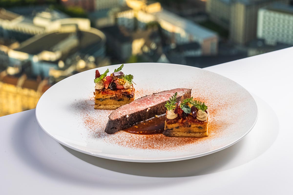 maintower restaurant lounge frankfurt speisen hauptgang 1