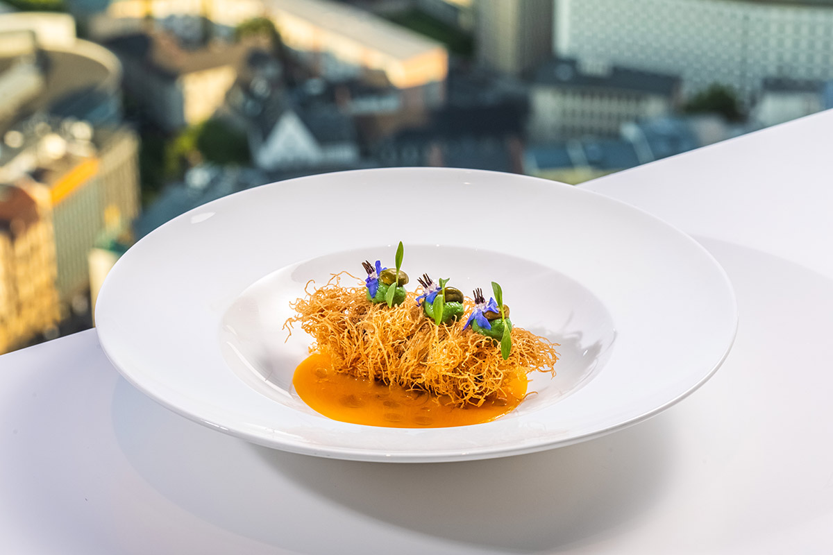 maintower restaurant lounge frankfurt speisen hauptgang 2